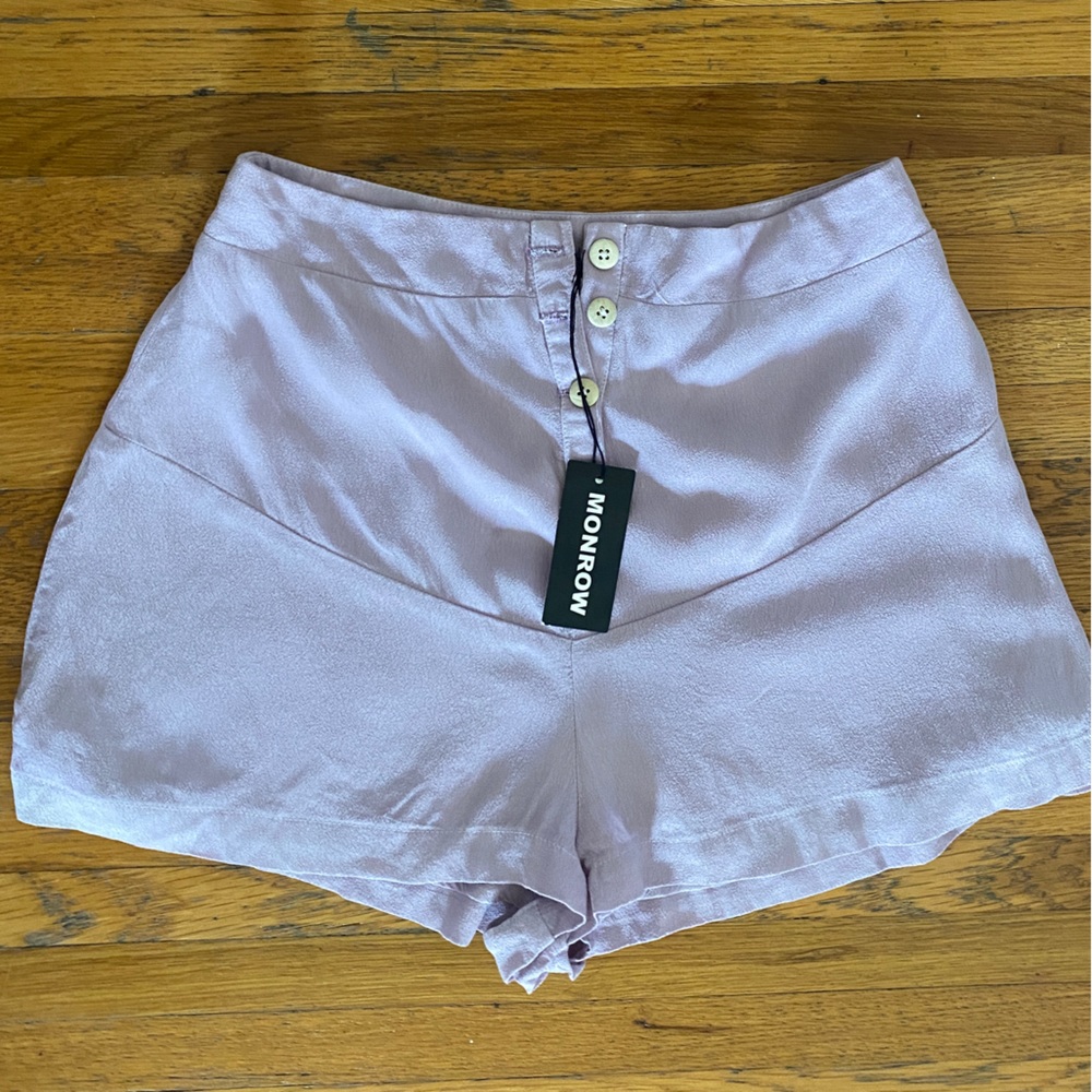 Monrow Crepe High Waist flare shorts NWT